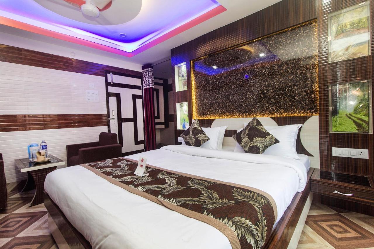 Oyo 16064 Tirupati Lodge Siliguri Exterior photo